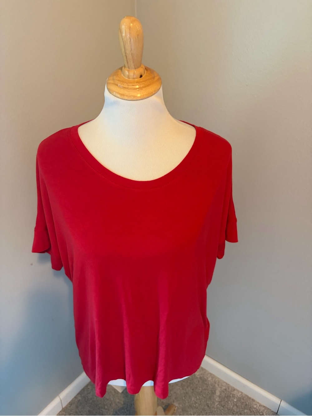 CAbi Red Short Sleeve Scoop Neck Toss on Tee #4374